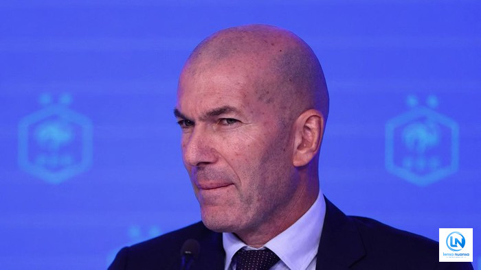 Resmi Tangani Timnas Prancis, Zinedine Zidane Akui Tolak Sejumlah Tawaran Klub Demi Les Bleus