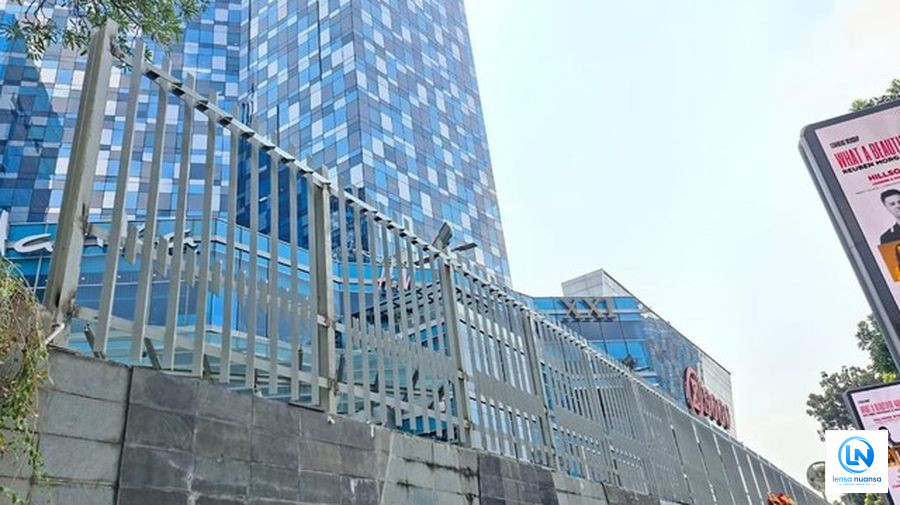 Gubernur Pramono Anung Minta Pagar Tinggi di Mal dan Perkantoran Jakarta Dibongkar