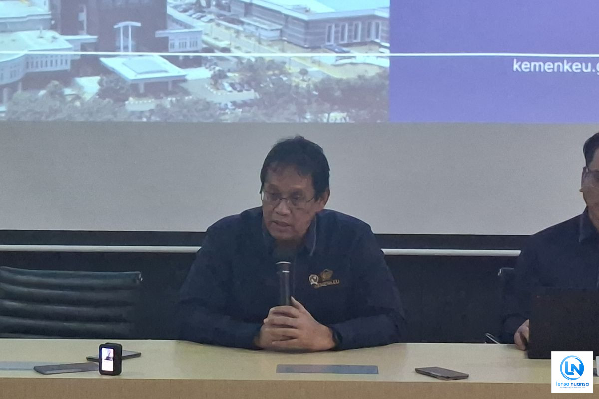 Menkeu Purbaya Pastikan Gaji Manajer Koperasi Desa Tidak Capai Rp 16 Juta per Bulan