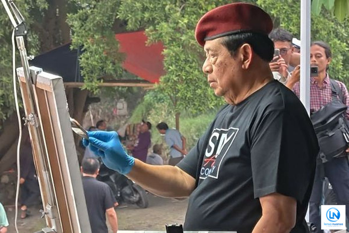 Jalani Medical Check Up di AS, SBY Sempatkan Melukis Sungai Mississippi di Minnesota