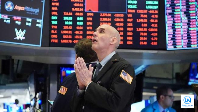 Saham Wall Street Melemah, Harga Minyak Naik ke US$83 per Barel Imbas Kebuntuan Selat Hormuz