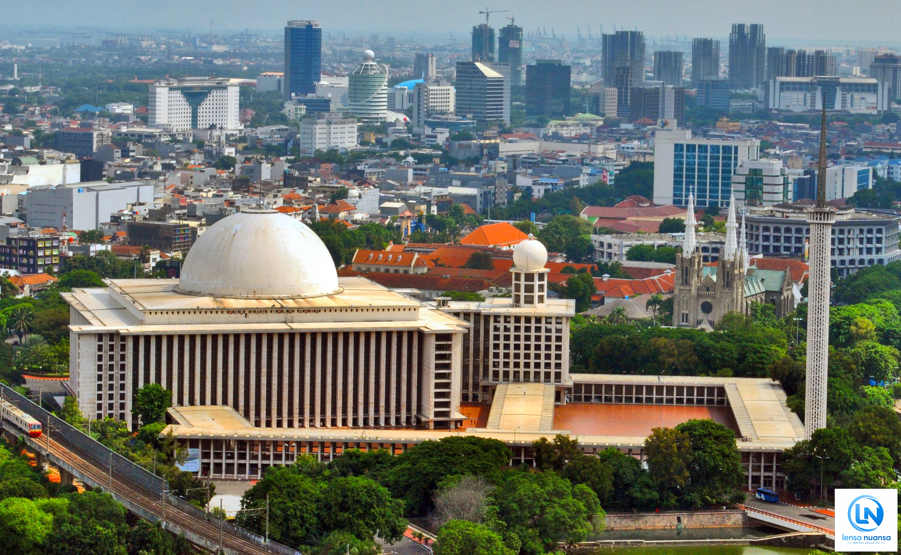 Masjid Istiqlal Jadi Masjid Pertama Masuk Bursa Efek, Kelola Wakaf Tunai Produktif untuk Pemberdayaan Ekonomi Umat