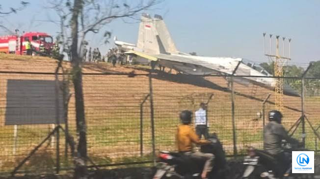 Jet Tempur Sukhoi Tergelincir di Lanud Hasanuddin, Pesawat Berhenti 20 Meter dari Jalan Utama