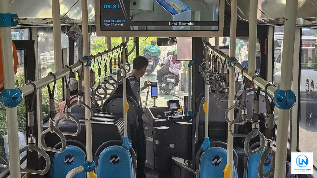 Tarif Transbandara Blok M-Bandara Soekarno-Hatta Jadi Rp15 Ribu Per September