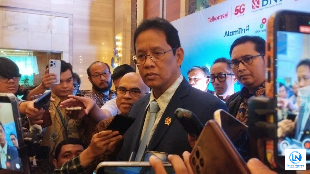 Purbaya Yudhi Sadewa Berencana Pangkas Anggaran MBG di Bawah Rp200 Triliun