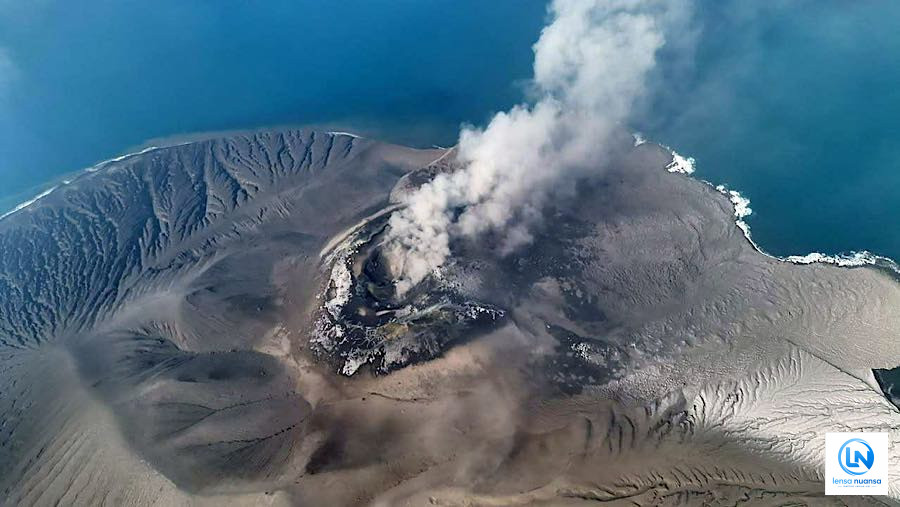 Empat Gunung Api Erupsi dalam Sehari, Aktivitas Vulkanik Indonesia Kembali Meningkat