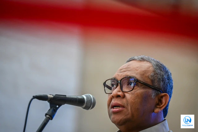 Kemnaker Kaji Kemungkinan WFH bagi Pekerja Swasta Imbas Abu Vulkanik Anak Krakatau